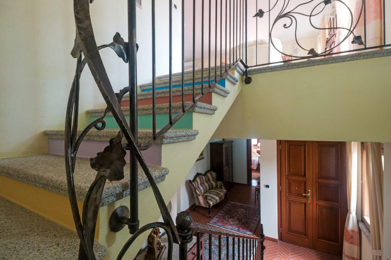 Villa Corrasi Oliena Luxury Buitenkant foto