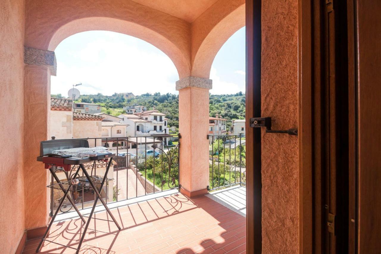 Villa Corrasi Oliena Luxury Buitenkant foto