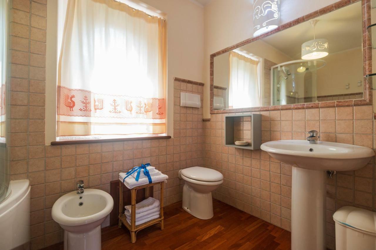 Villa Corrasi Oliena Luxury Buitenkant foto