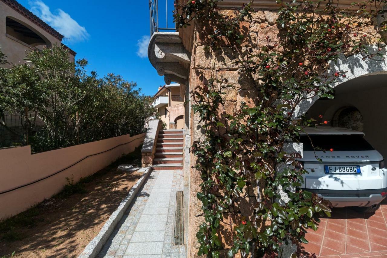Villa Corrasi Oliena Luxury Buitenkant foto