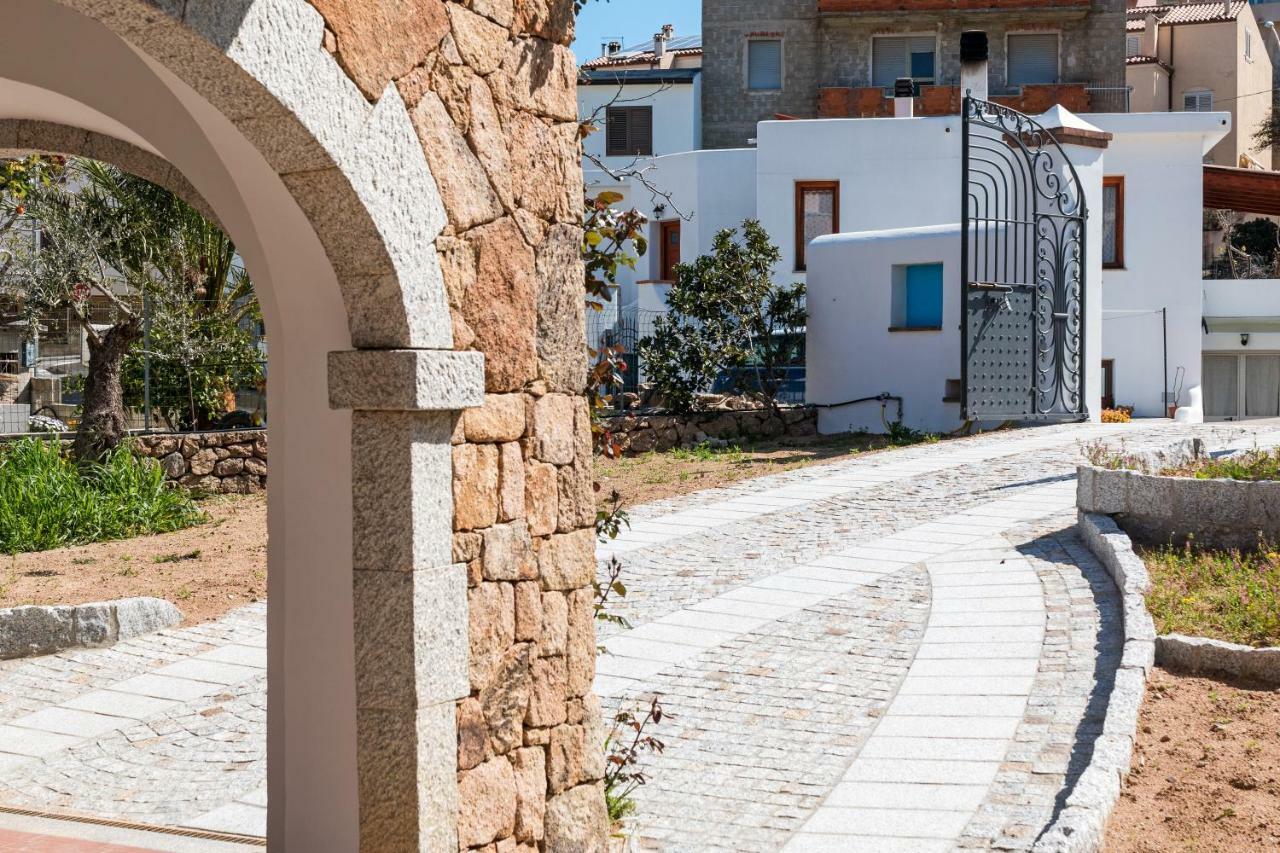 Villa Corrasi Oliena Luxury Buitenkant foto