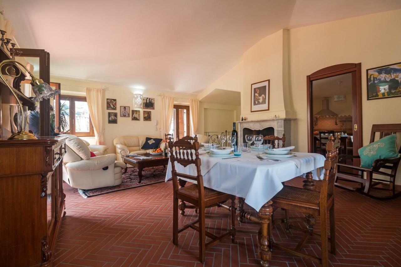 Villa Corrasi Oliena Luxury Buitenkant foto